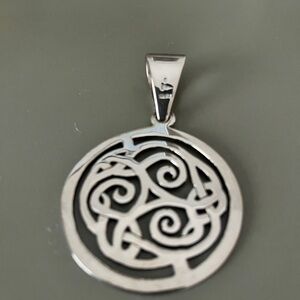 Silpada Sterling 925 Silver Celtic Cut Out Large Pendant